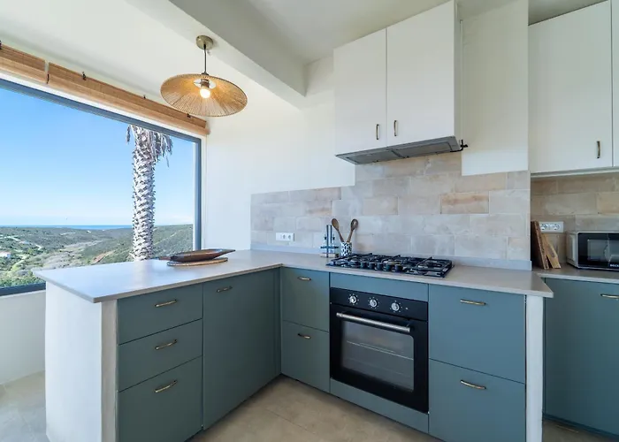 Casa Miramar Villa *